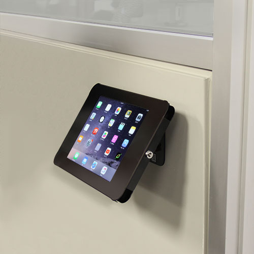 The iPad enclosure is also wall mountable, making it easy to create an interactive user experience in virtually any venue.