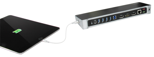 Triple-video laptop dock fast-charging a tablet using the side USB fast-charge port